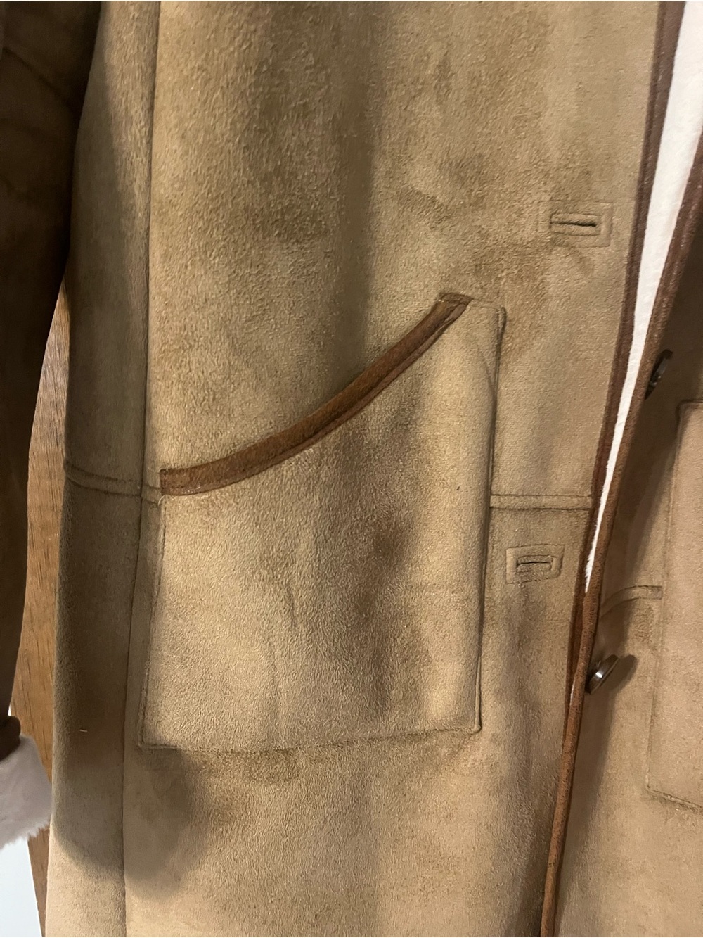 Orvis Tan Faux Suede Teddy Jacket with Cream Shearling Trim - Picture 2 of 7